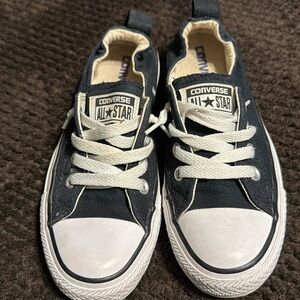 Women’s converse size 5. Worn twice!